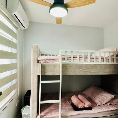 2 Bedroom Townhouse In Mabolo Malolos Bulacan Exterior foto